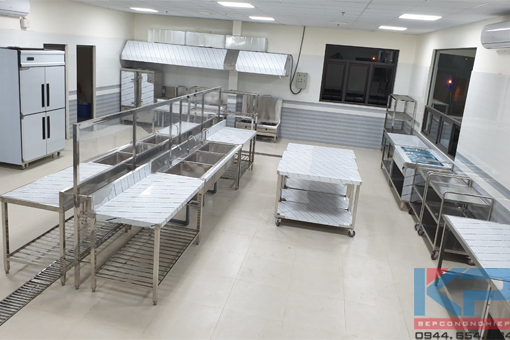 Lắp đặt thiết bị bếp ăn công nhân 500 suất tại Bắc Giang